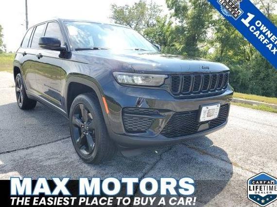 JEEP GRAND CHEROKEE 2024 1C4RJHAG4RC260072 image